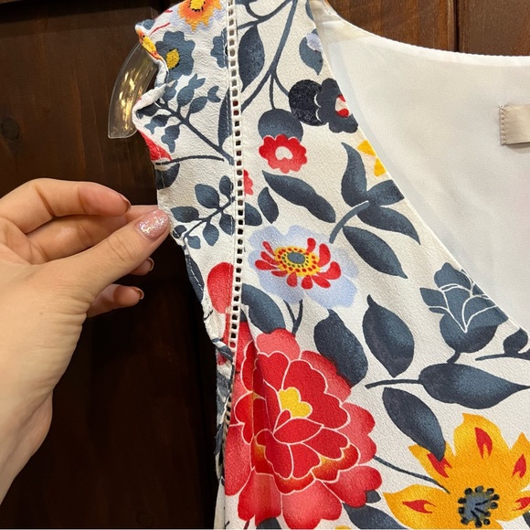 Loft Floral Flutter Sleeve RayonV-Neck Shift Dress - Picture 2 of 6